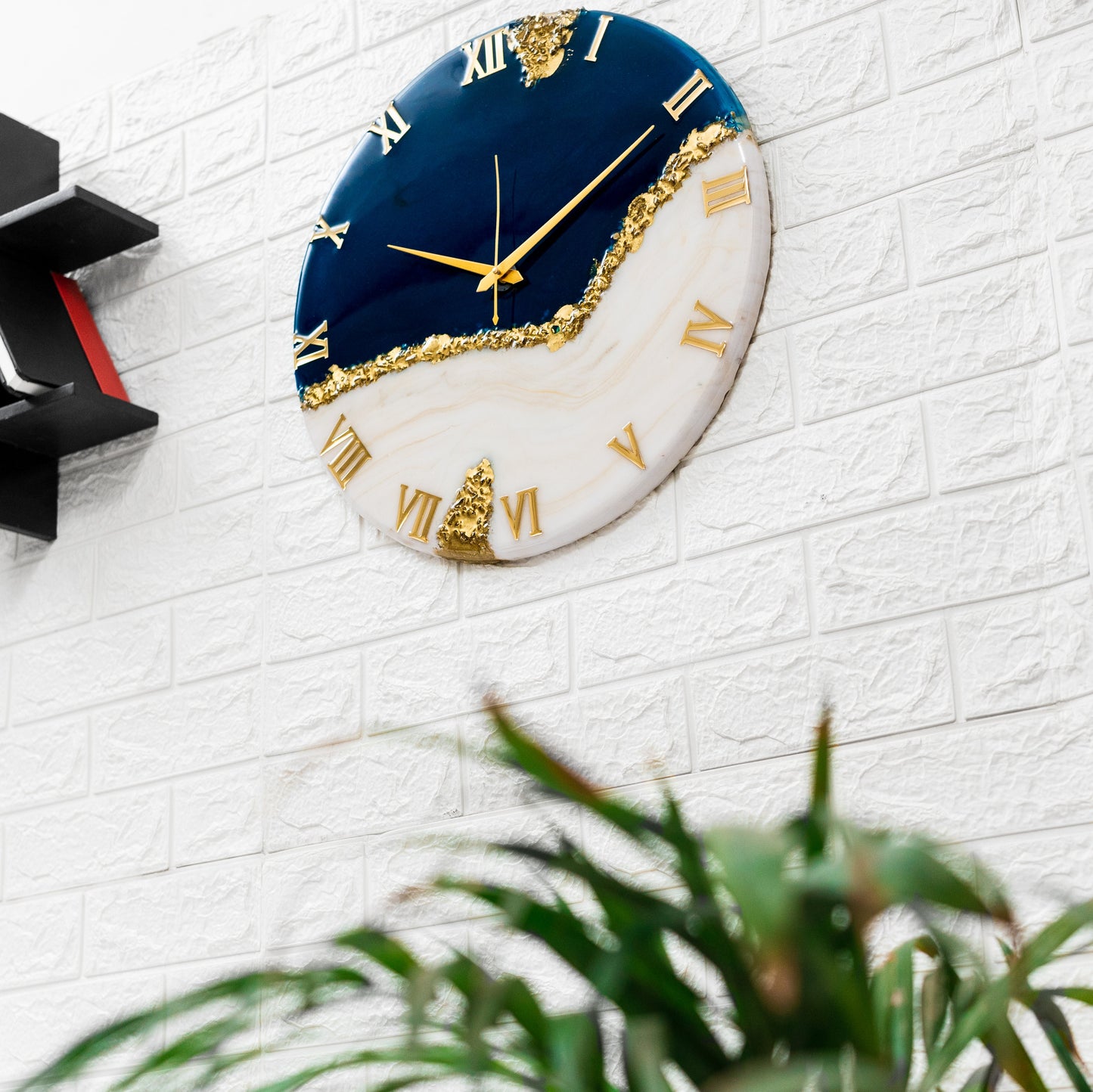 The Blue Peak Resin Clock 17.5 inches