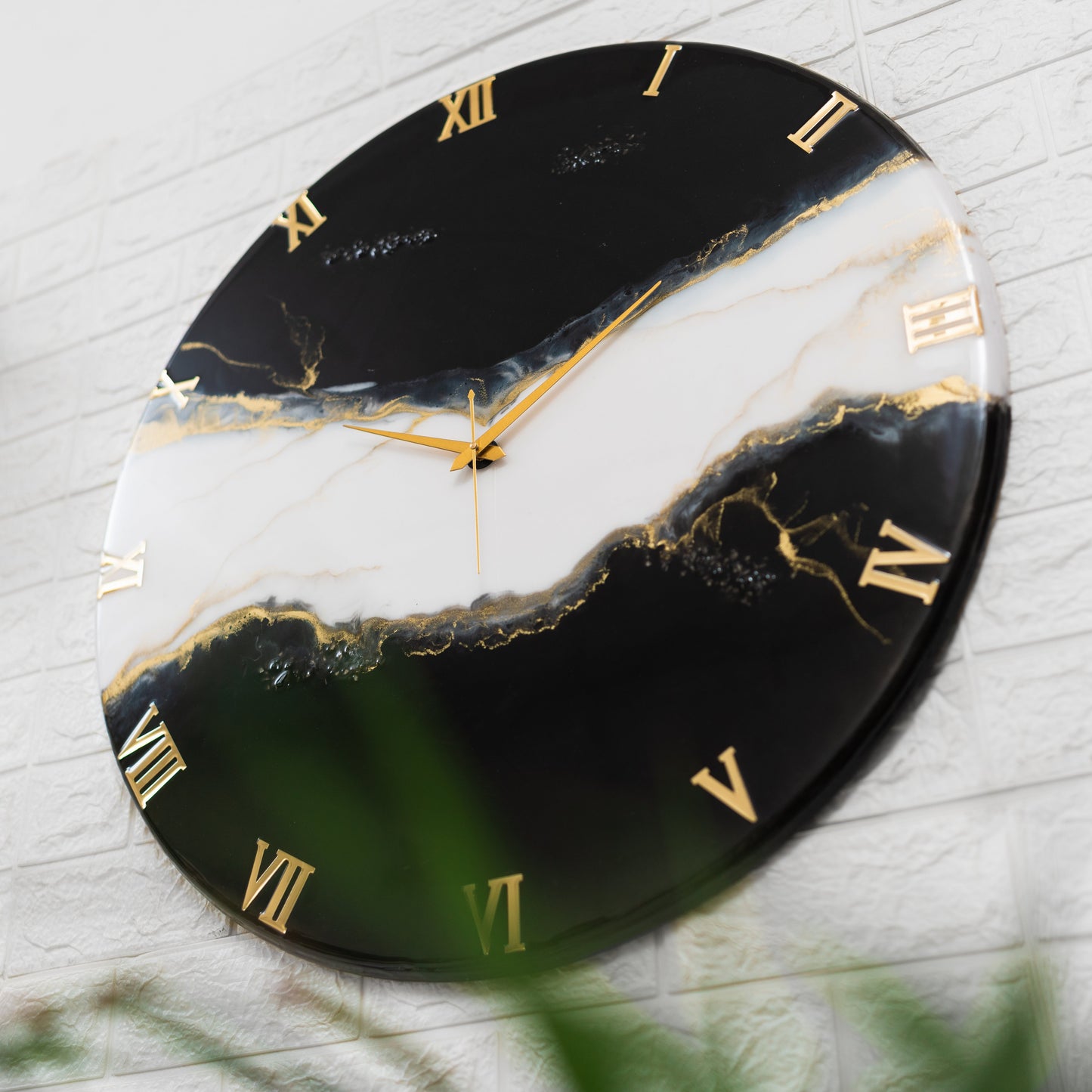 Harmony Resin Clock 17.5 Inches
