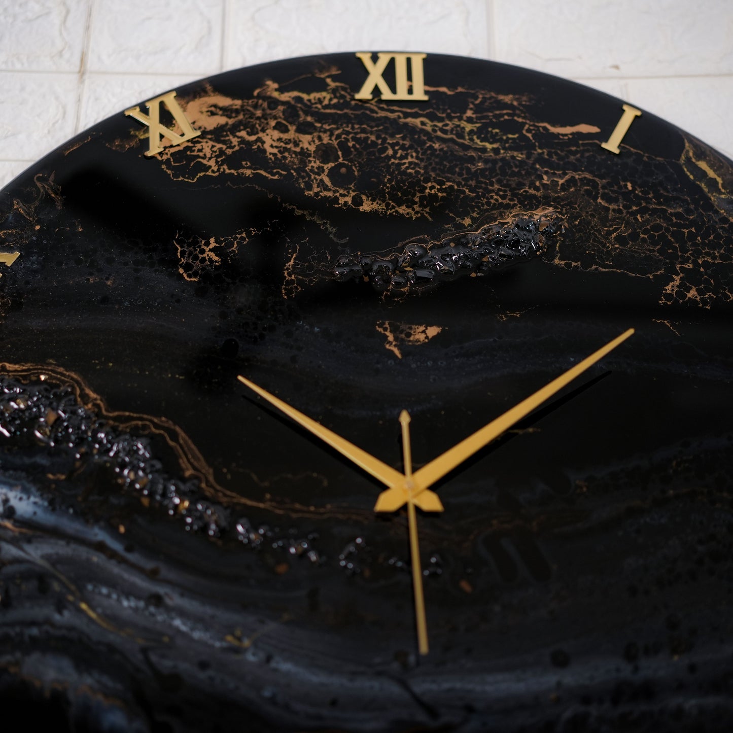 Black Desert Medium size Silent Clock 17.5 Inches