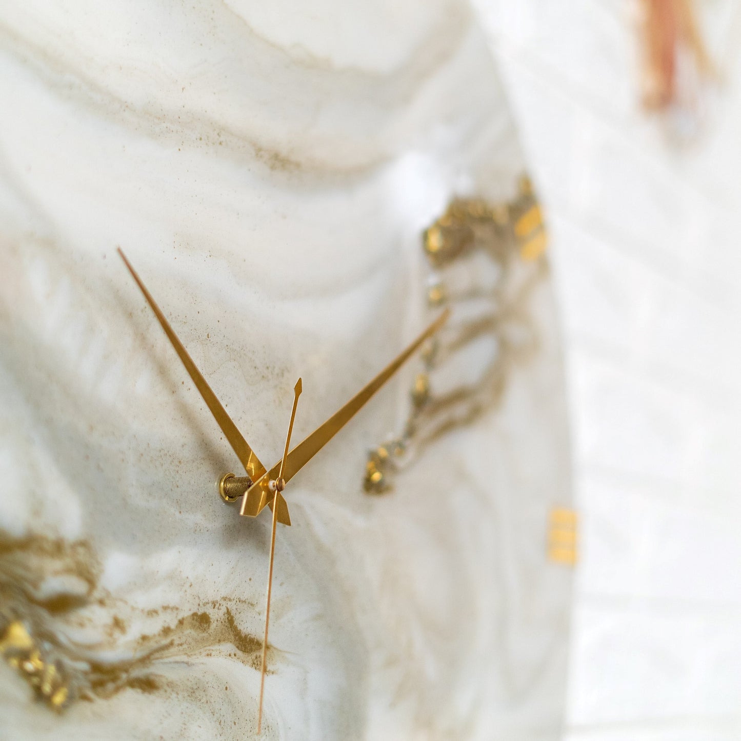 Creamy Desert Silent Wall Clock 27 Inches