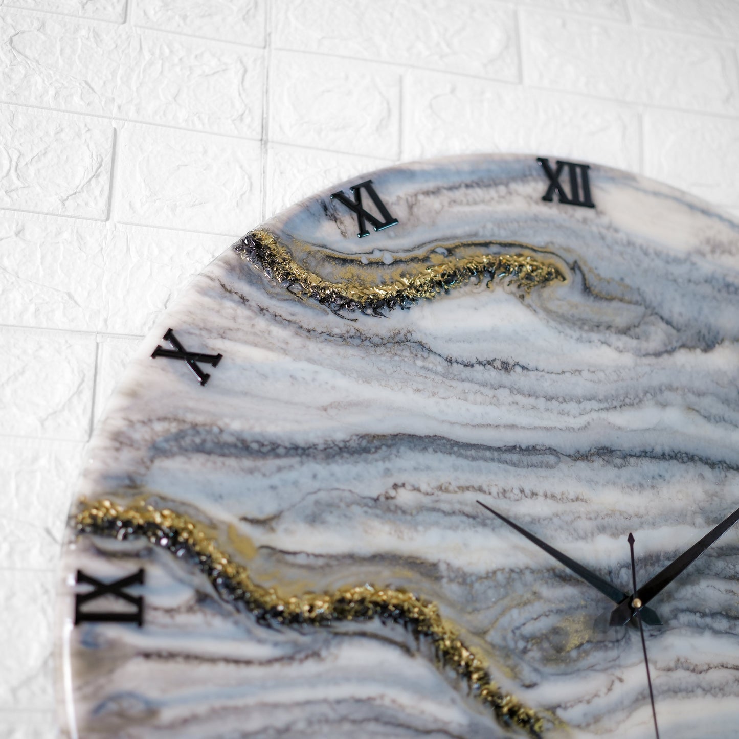 Black & White Desert Silent Wall Clock 27 Inches