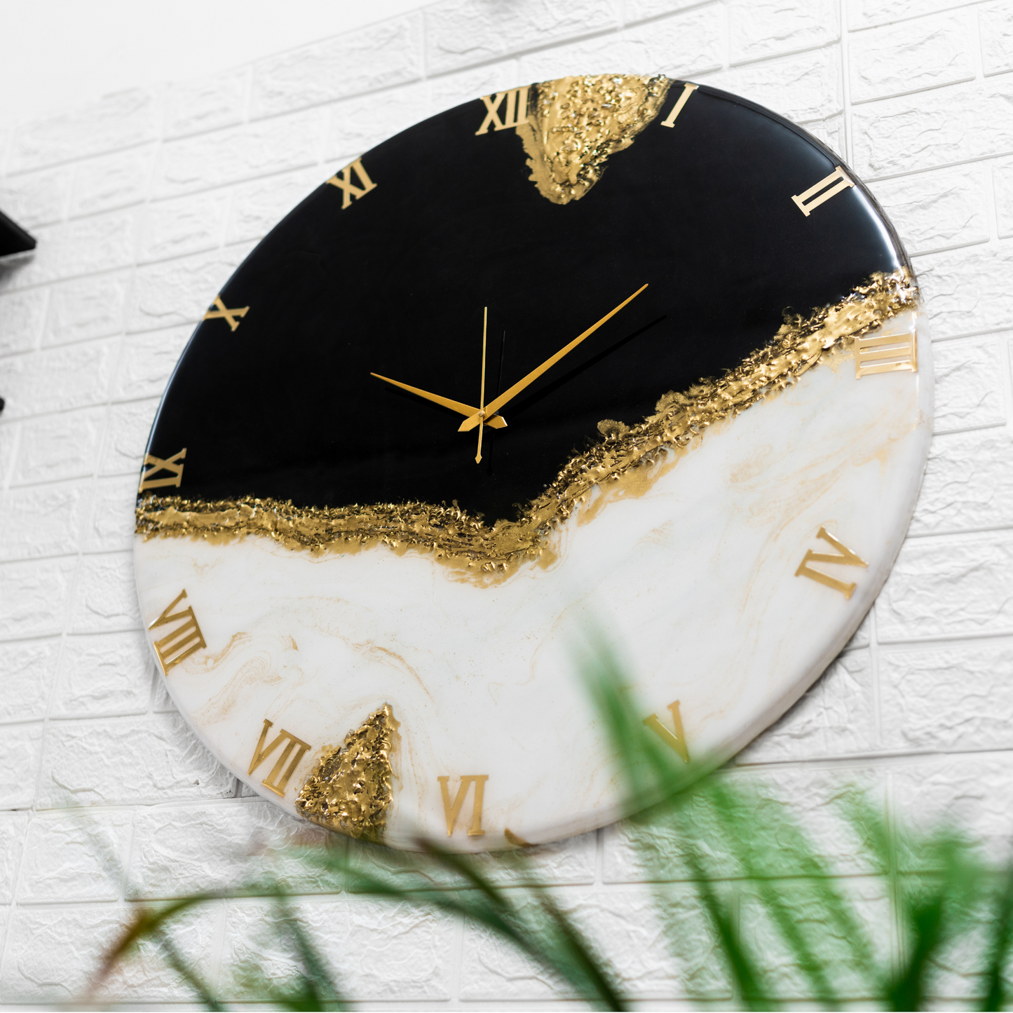 Black Peak Silent Wall Clock 27 Inches
