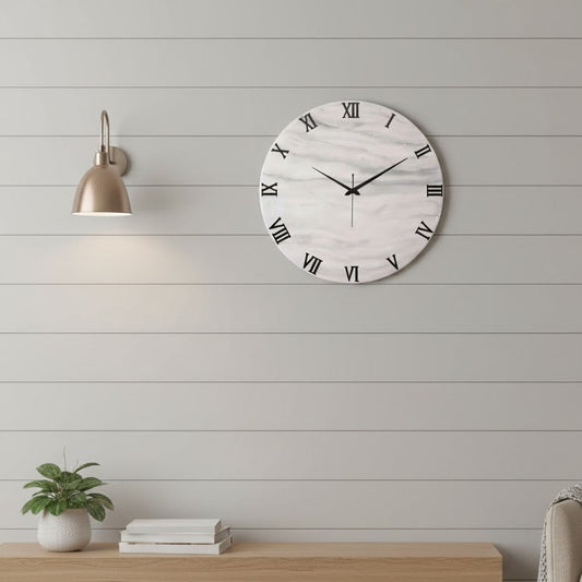 Silver Desert Medium Size Silent Clock 17.5 Inches