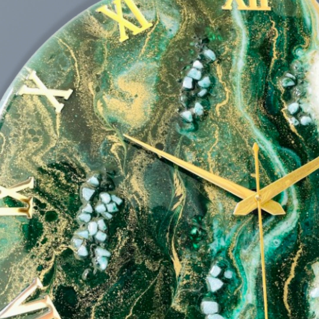 Green Neptune Silent Clock 17.5 Inches