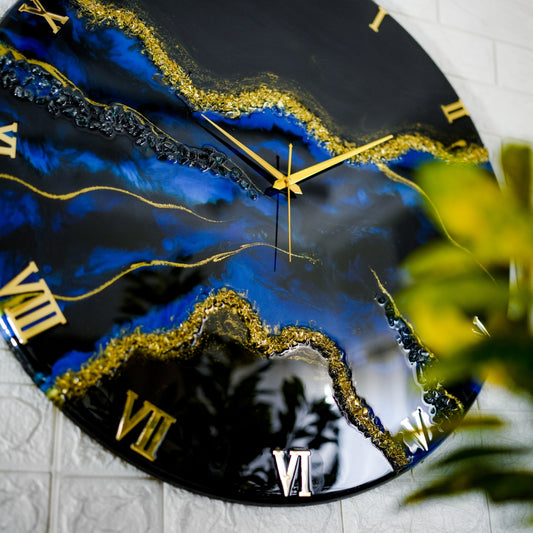 Blue Stunner Silent Wall Clock 27 Inches