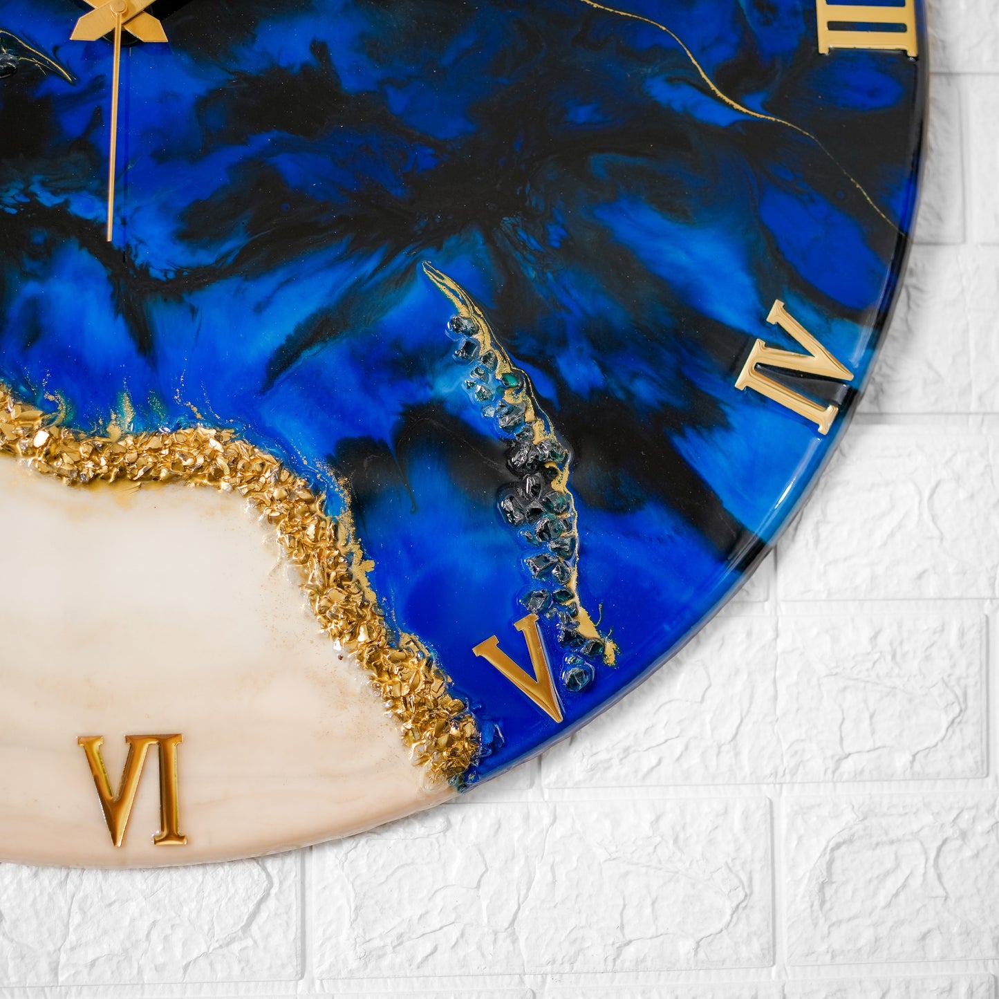 The Gem Silent Wall Clock 27 Inches