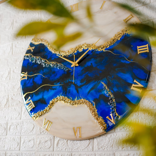 The Gem Medium Size Silent Clock 17.5 Inches