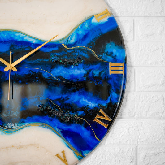 Blue pond Medium Size Silent Clock 17.5 Inches