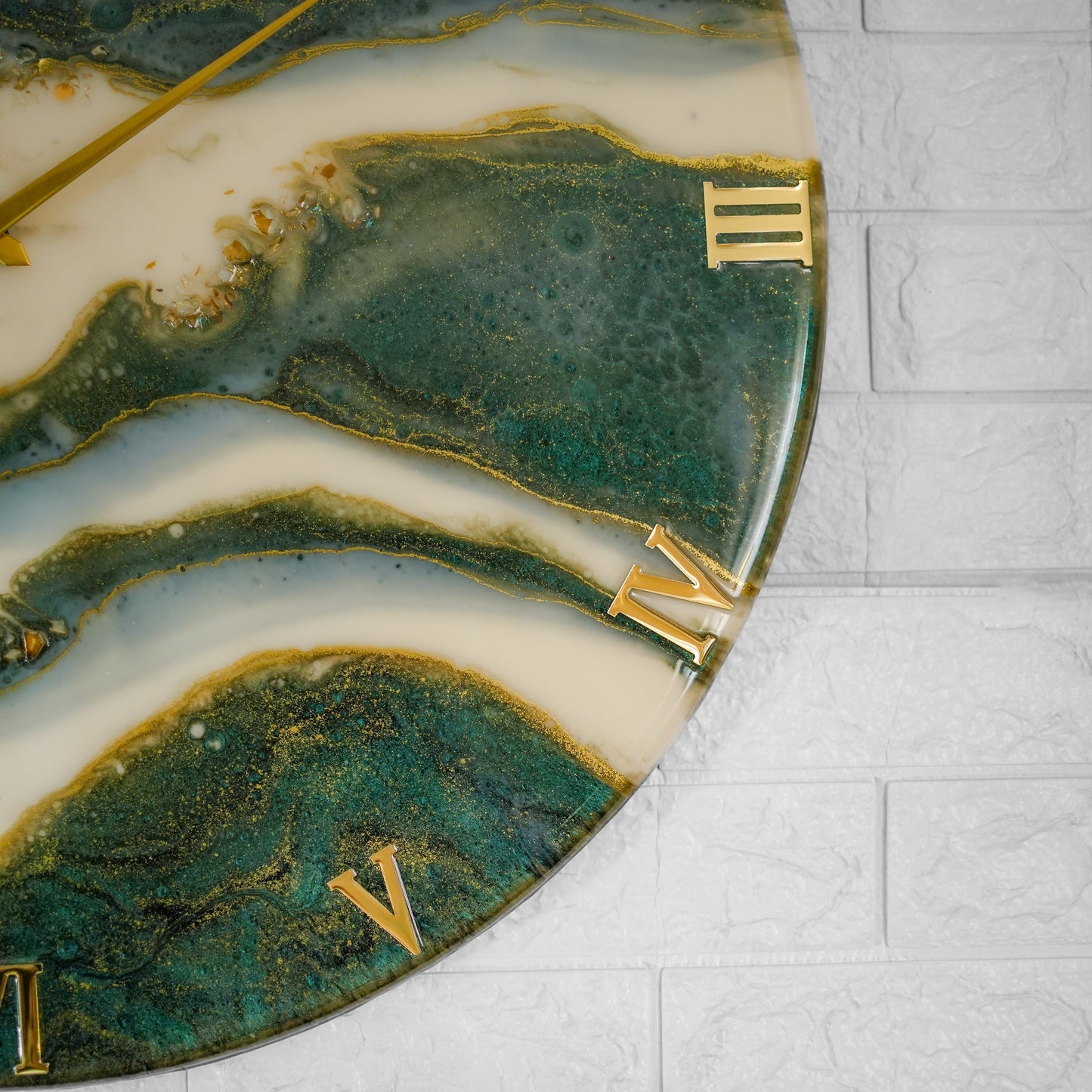 Olive Medium Size Silent Clock 17.5 Inches