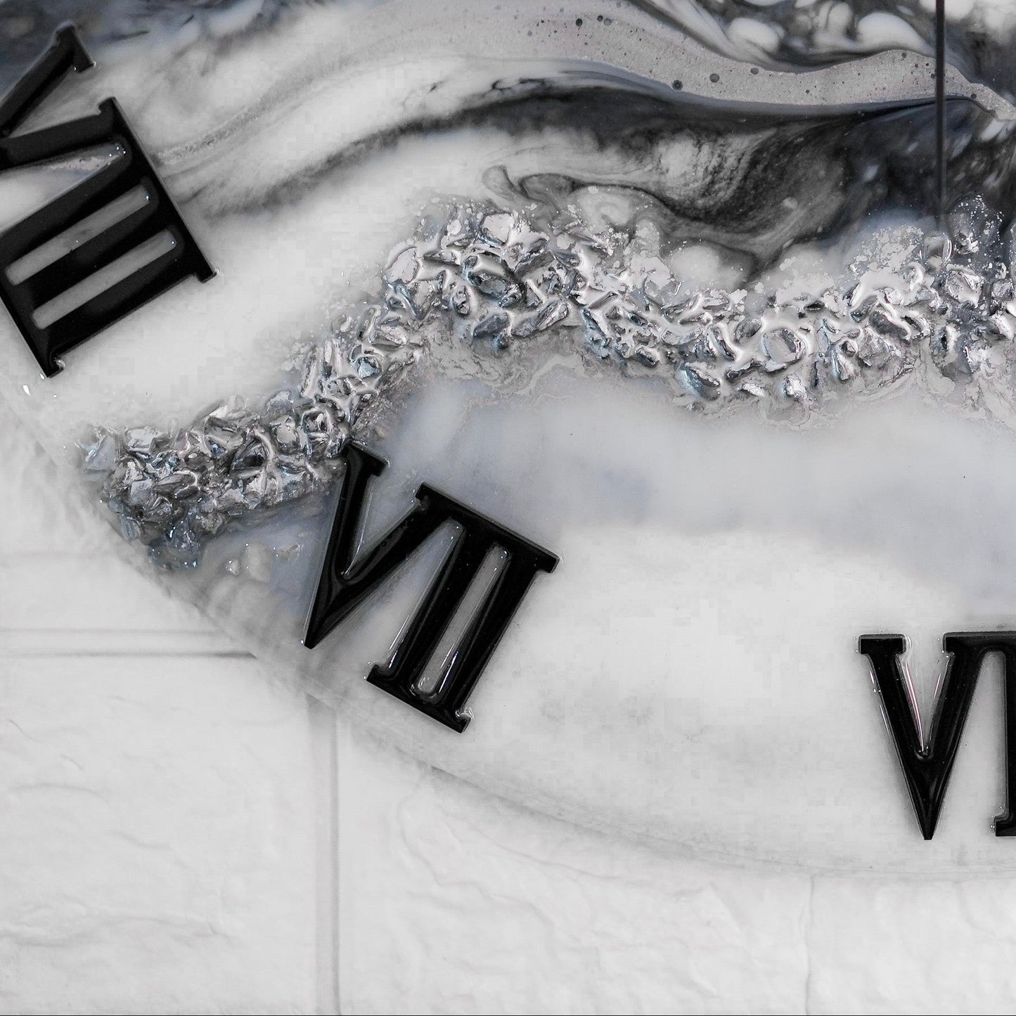 Black & White Silent Clock 27 inches