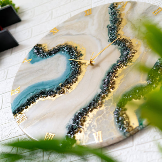 Curvy Green Shiny Marble Finish wall Clock 27 Inches