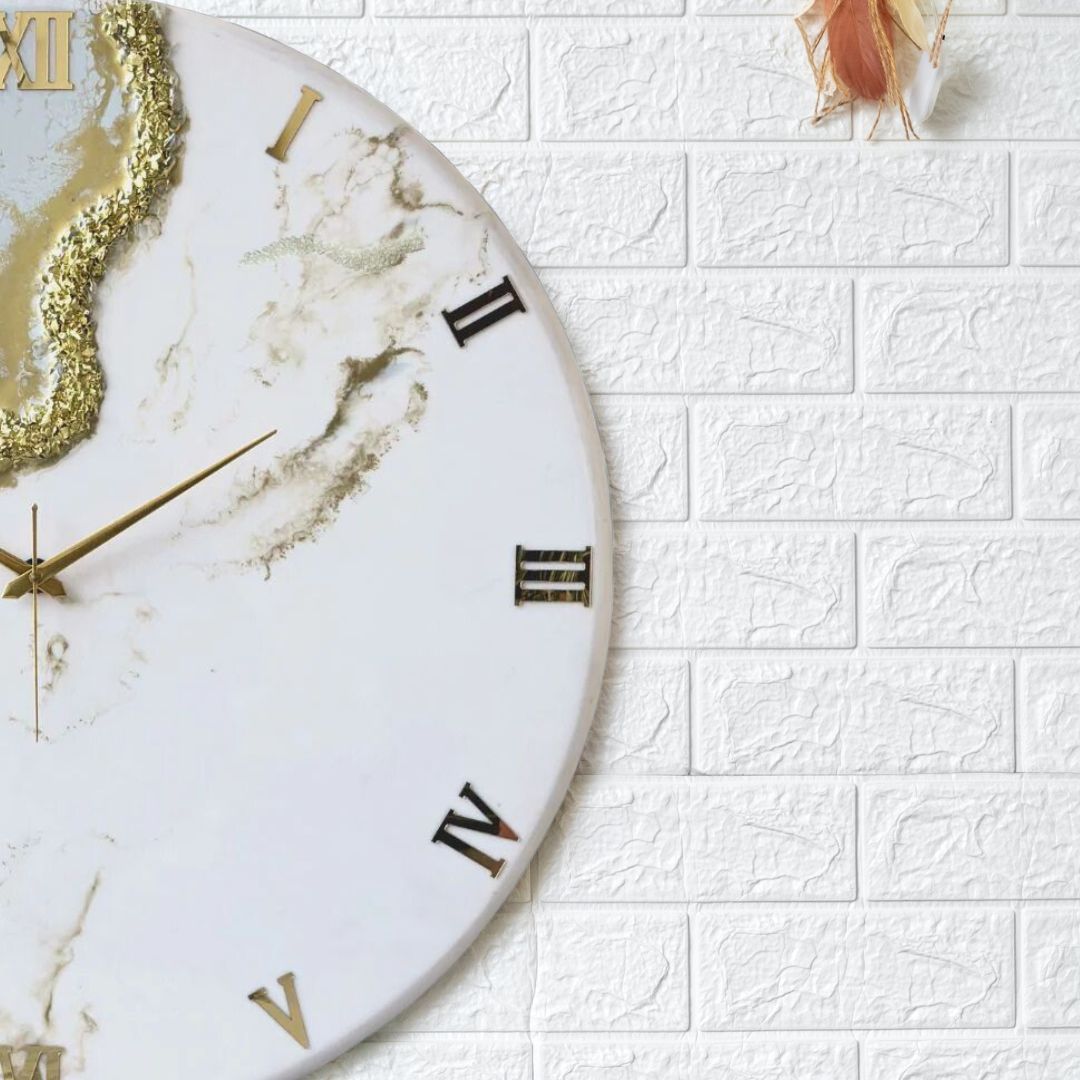 Gold Stream Silent Clock 27 inches