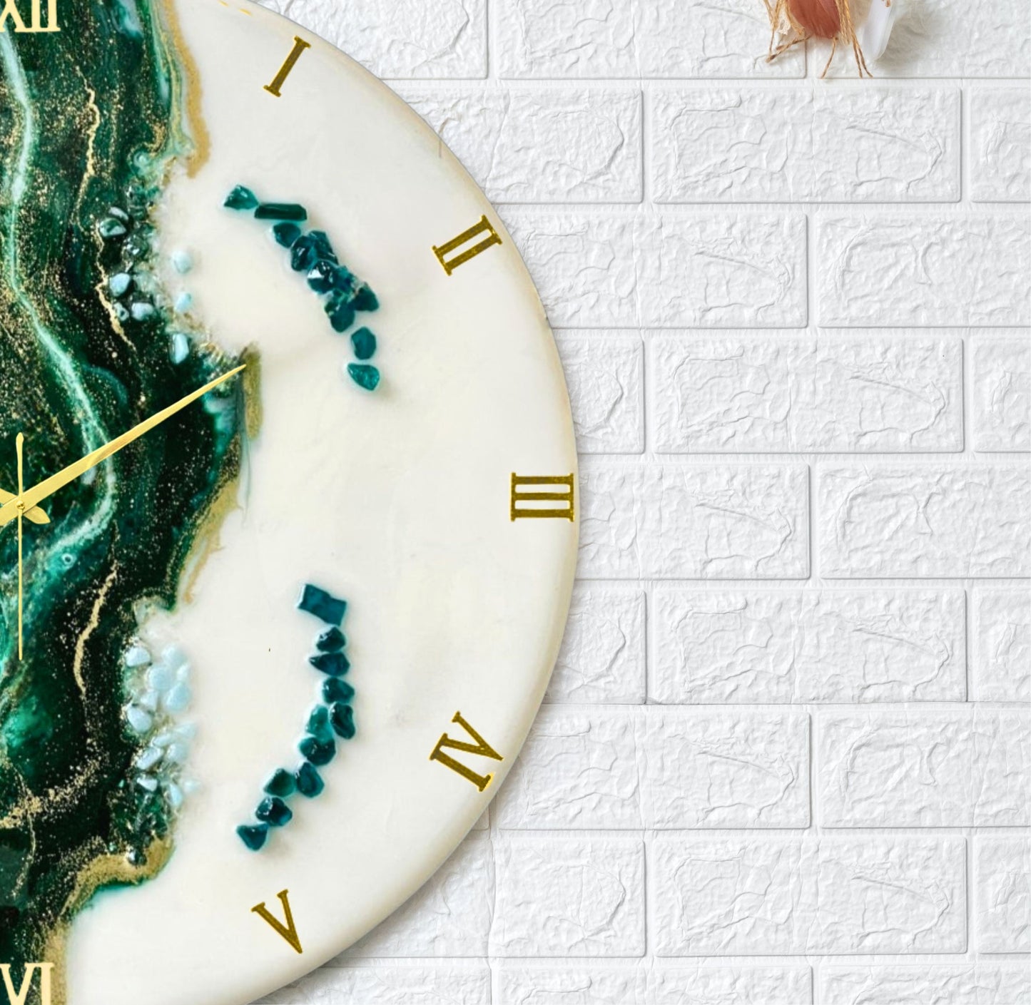 Green Neptune Silent Clock 27 Inches