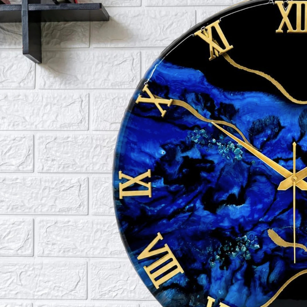 Deep Ocean Clock 17.5 Inches