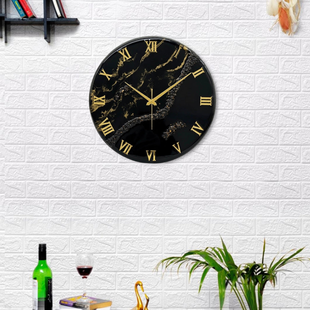Black Stunner Clock 17.5 Inches