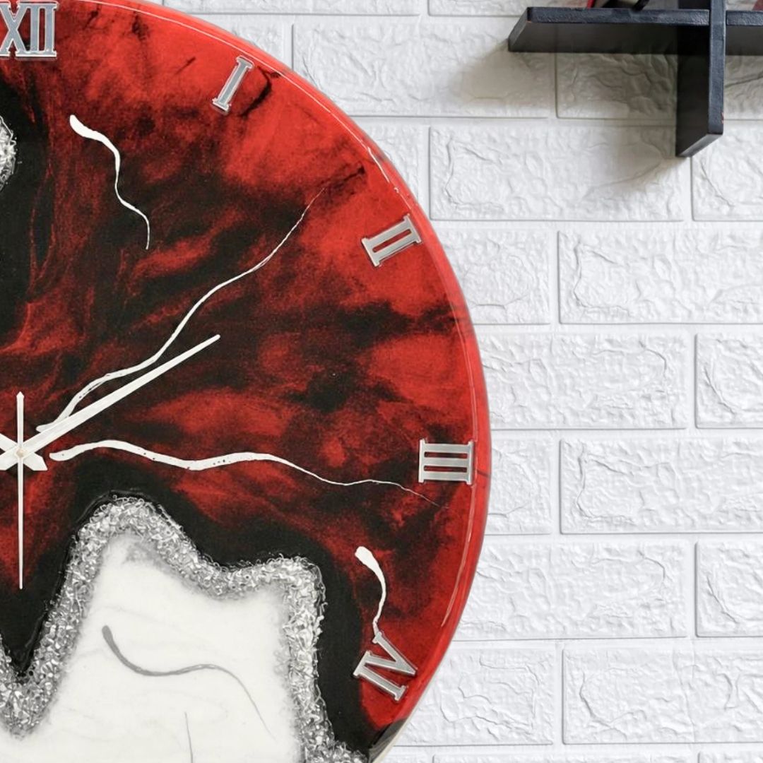 Crimson rift Silent Clock 17.5 inches