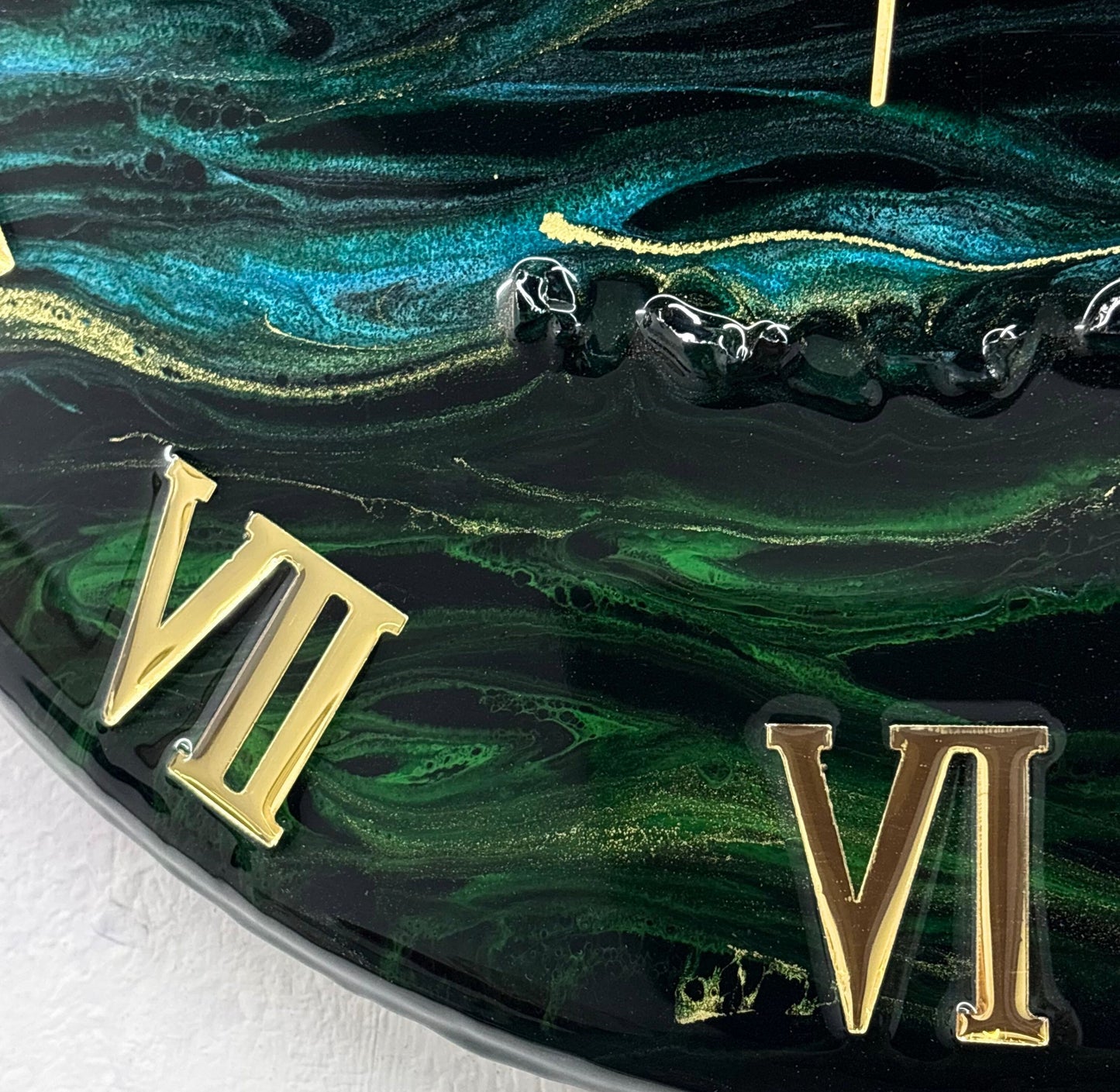 Green Forest Silent Clock 17.5 inches