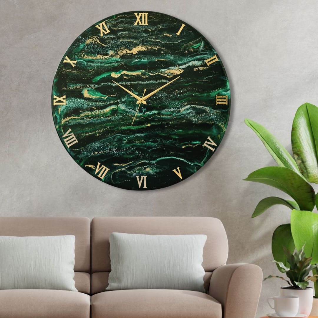Green Desert Silent Clock 17.5 inches