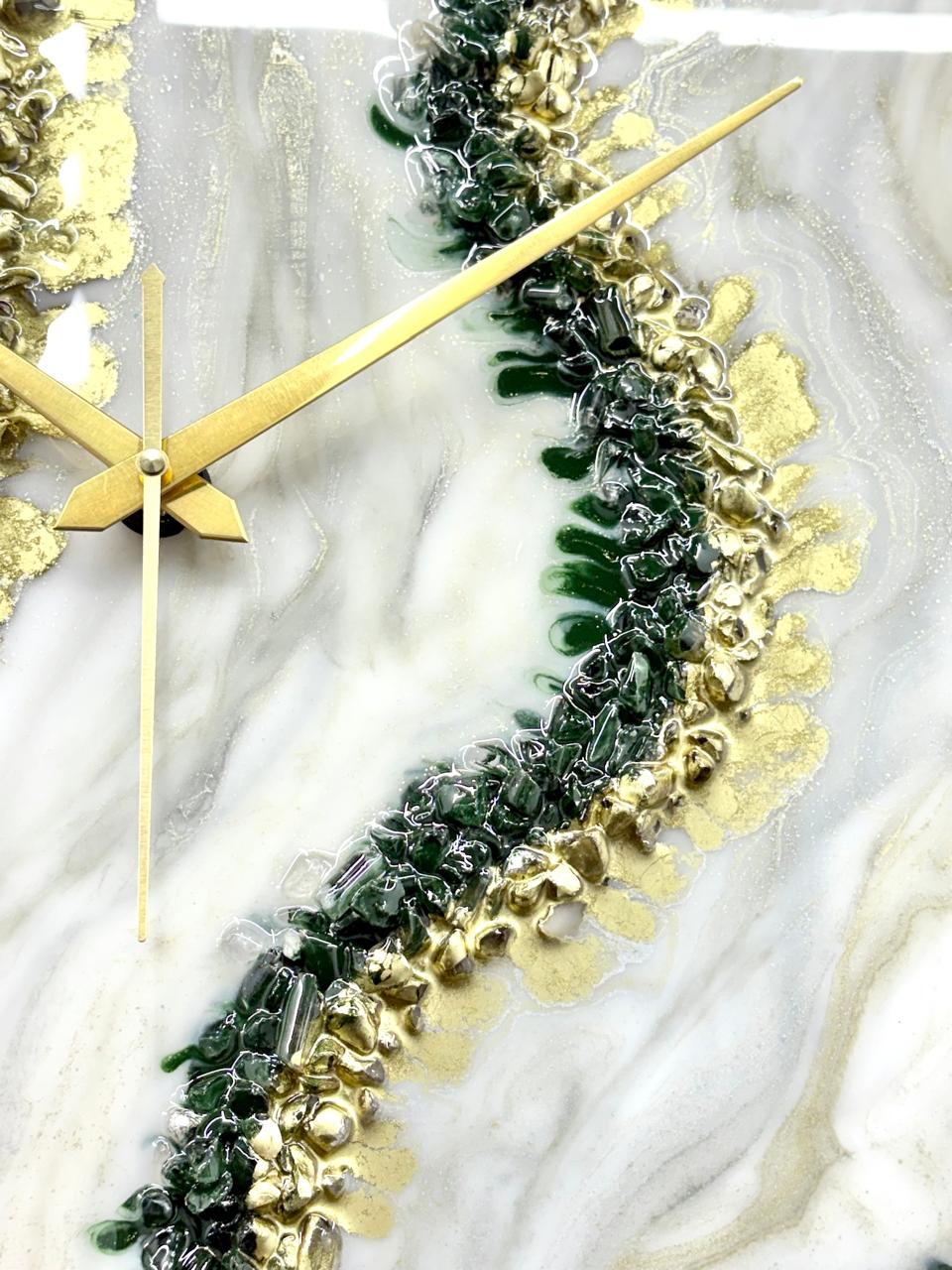 Curvy Green Shiny Marble Finish wall Clock 27 Inches